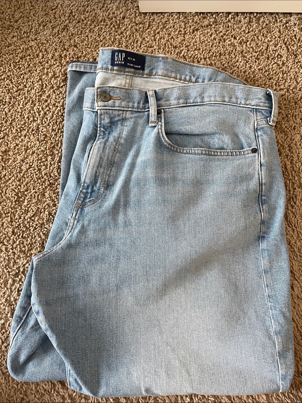 GAP Men's Light Blue Slim Jeans